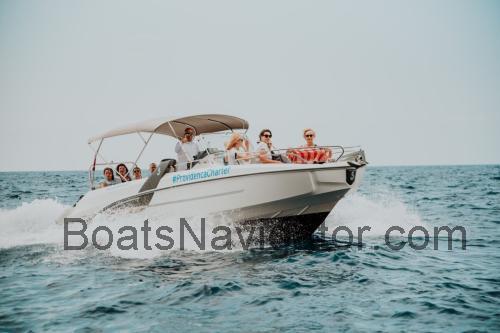 Beneteau Flyer 7.7 Spacedeck specs and reviews